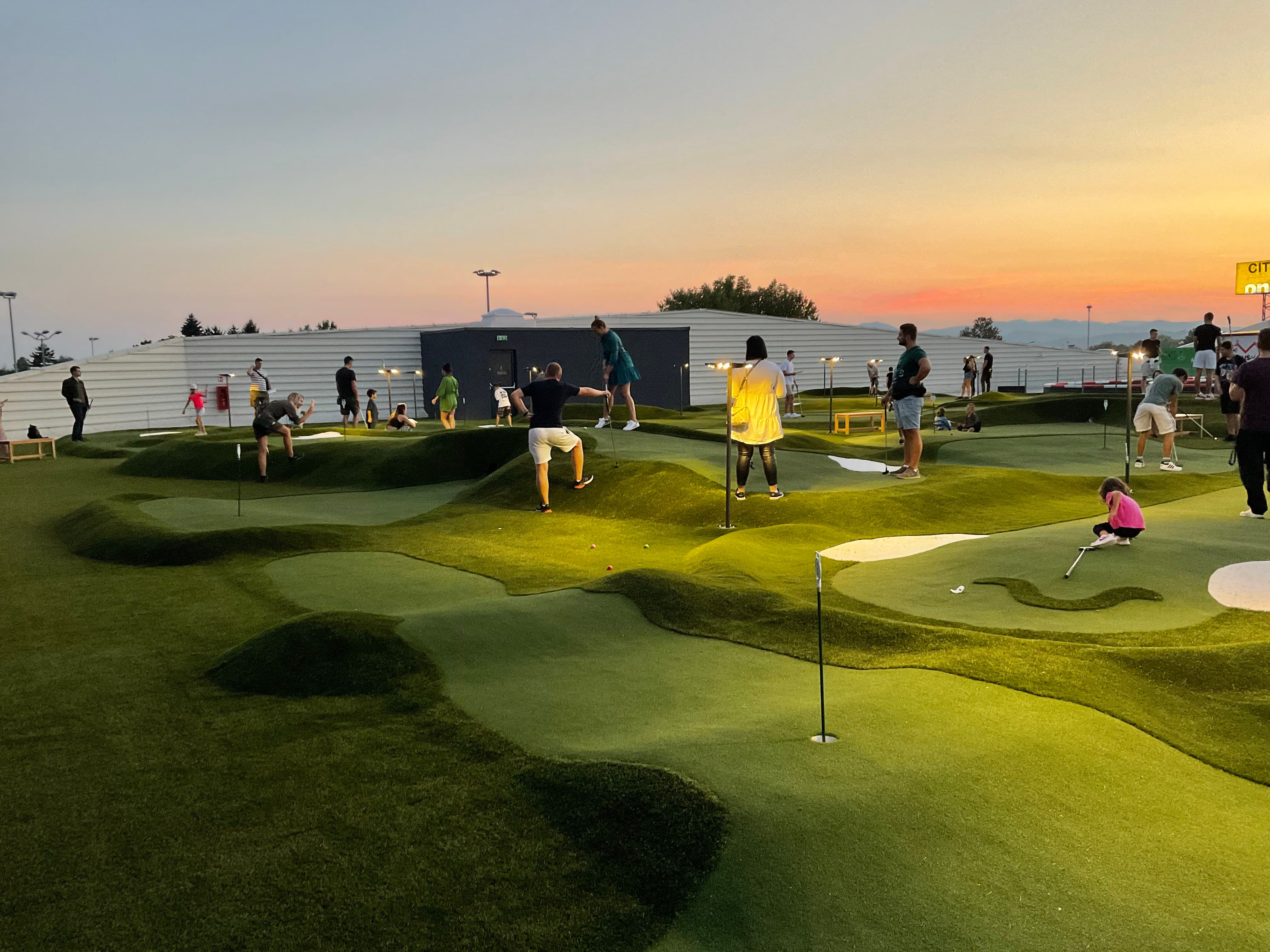 Adventure Mini Golf Z Centar